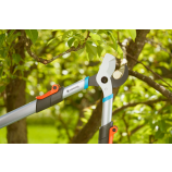 Gardena TeleCut Basic, teleskoopsaksid värskele puidule