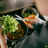 Fiskars köögikäärid, 18 cm 1075051