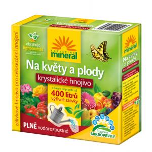 Lignohumaadiga kristalliline väetis lilledele ja puuviljadele